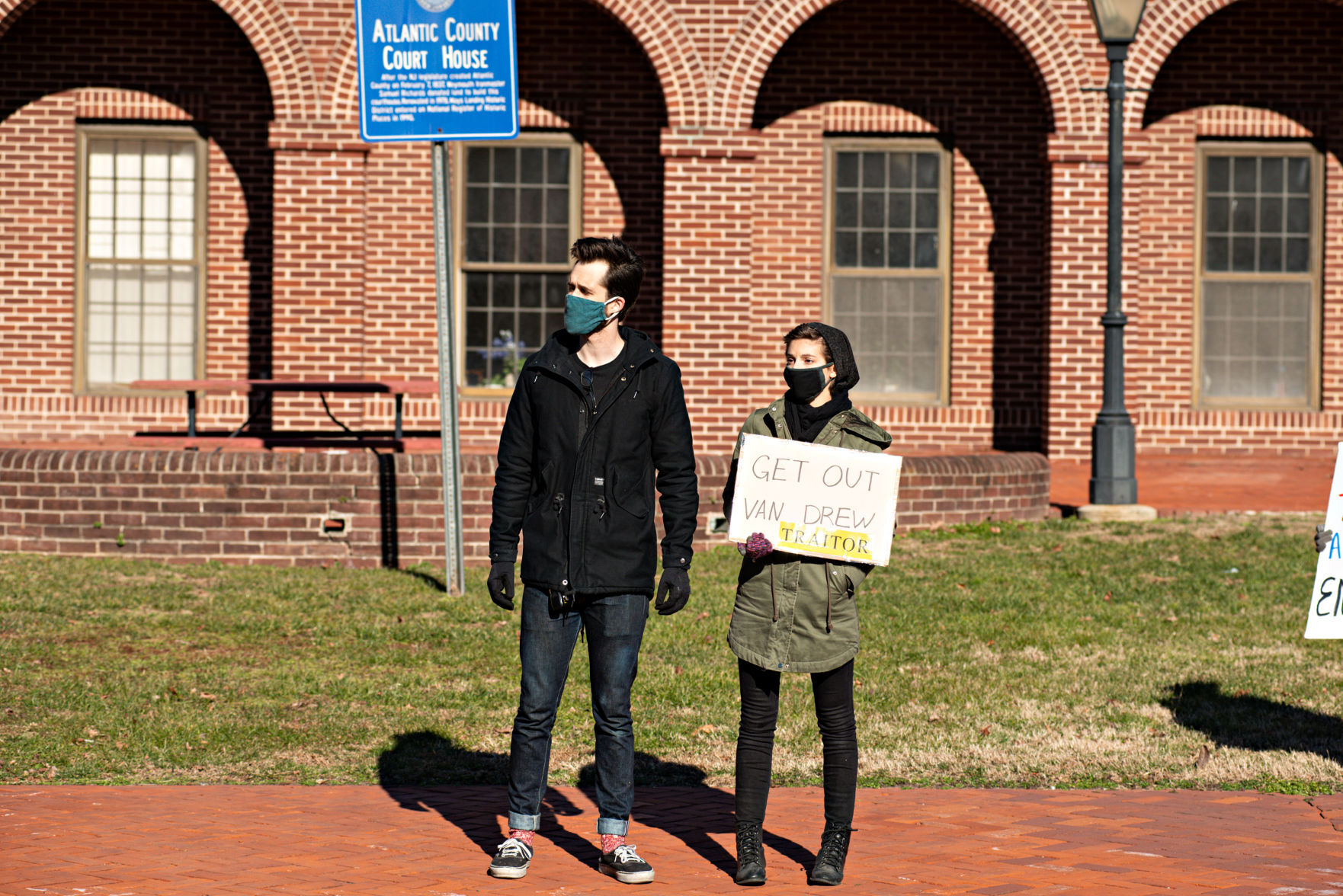 011021_nws_vandrewprotest